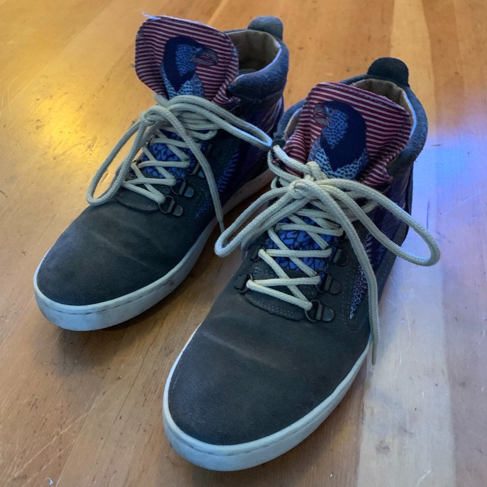 Inkka's "bald eagle" camping boot